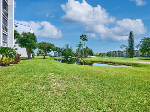 Tiny photo for 3597 Birdie Drive #202c, Lake Worth, FL 33467 (MLS # R11156392)