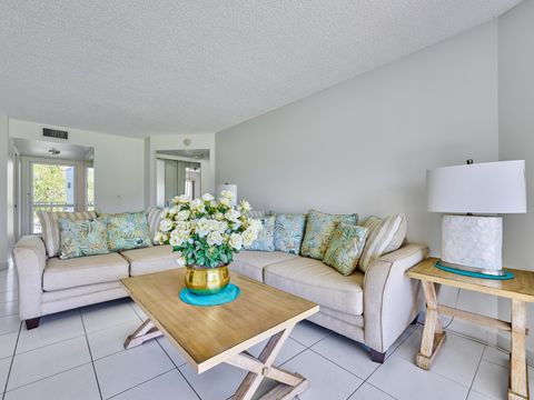 Tiny photo for 3597 Birdie Drive #202c, Lake Worth, FL 33467 (MLS # R11156392)