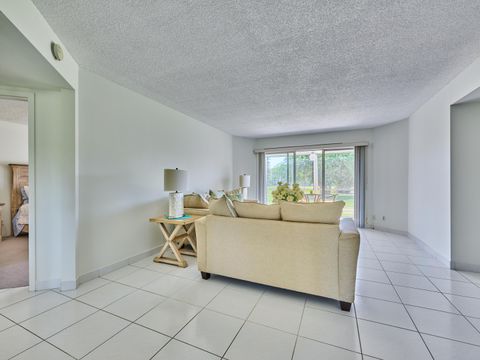 Tiny photo for 3597 Birdie Drive #202c, Lake Worth, FL 33467 (MLS # R11156392)