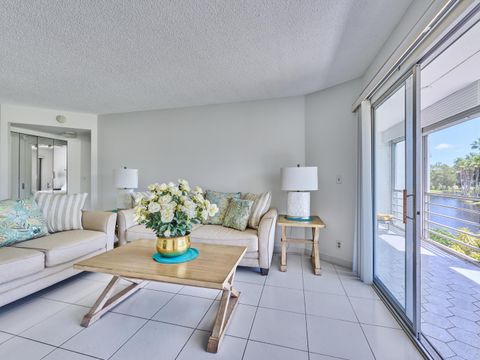 Tiny photo for 3597 Birdie Drive #202c, Lake Worth, FL 33467 (MLS # R11156392)