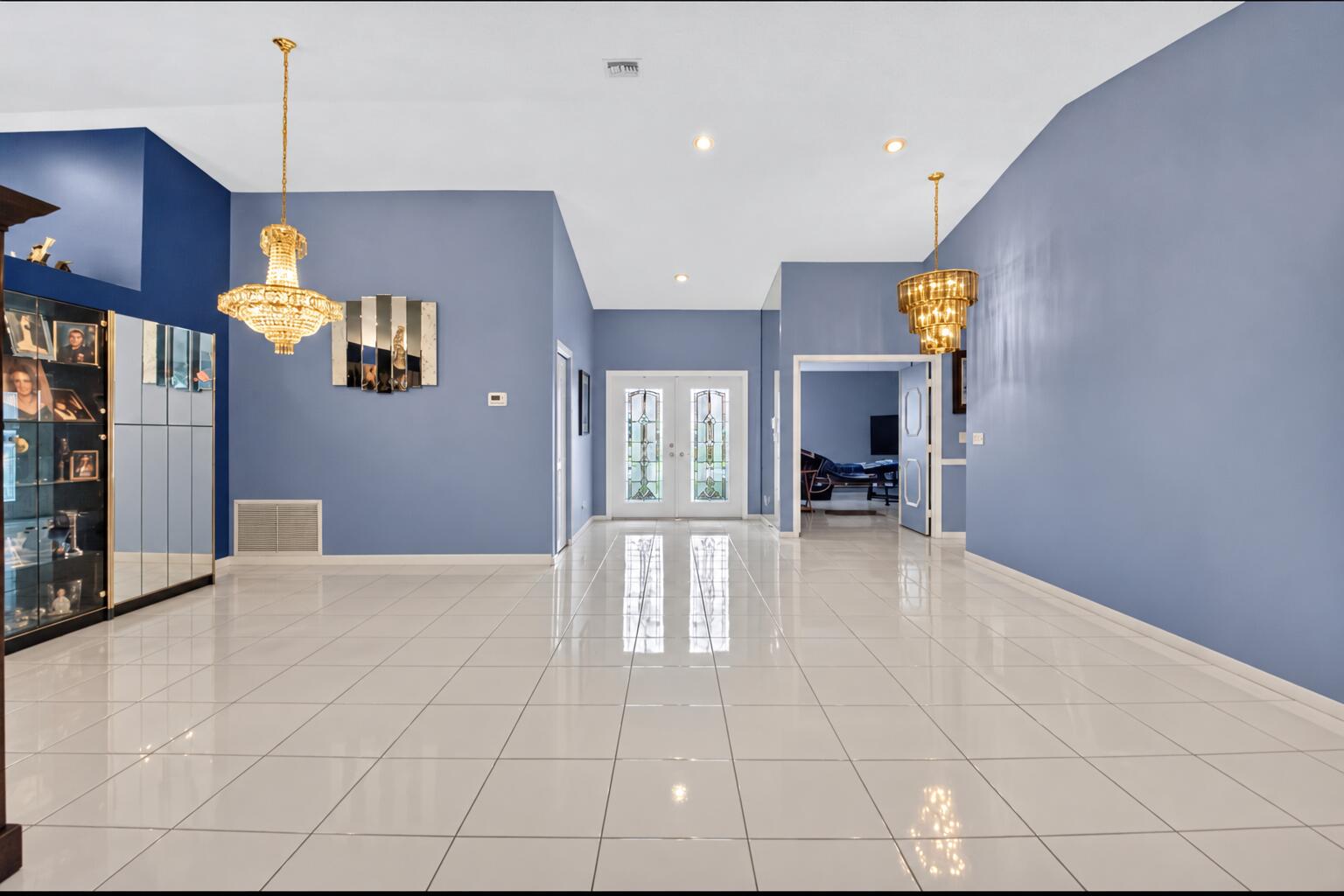 8261 LAKE CYPRESS Road