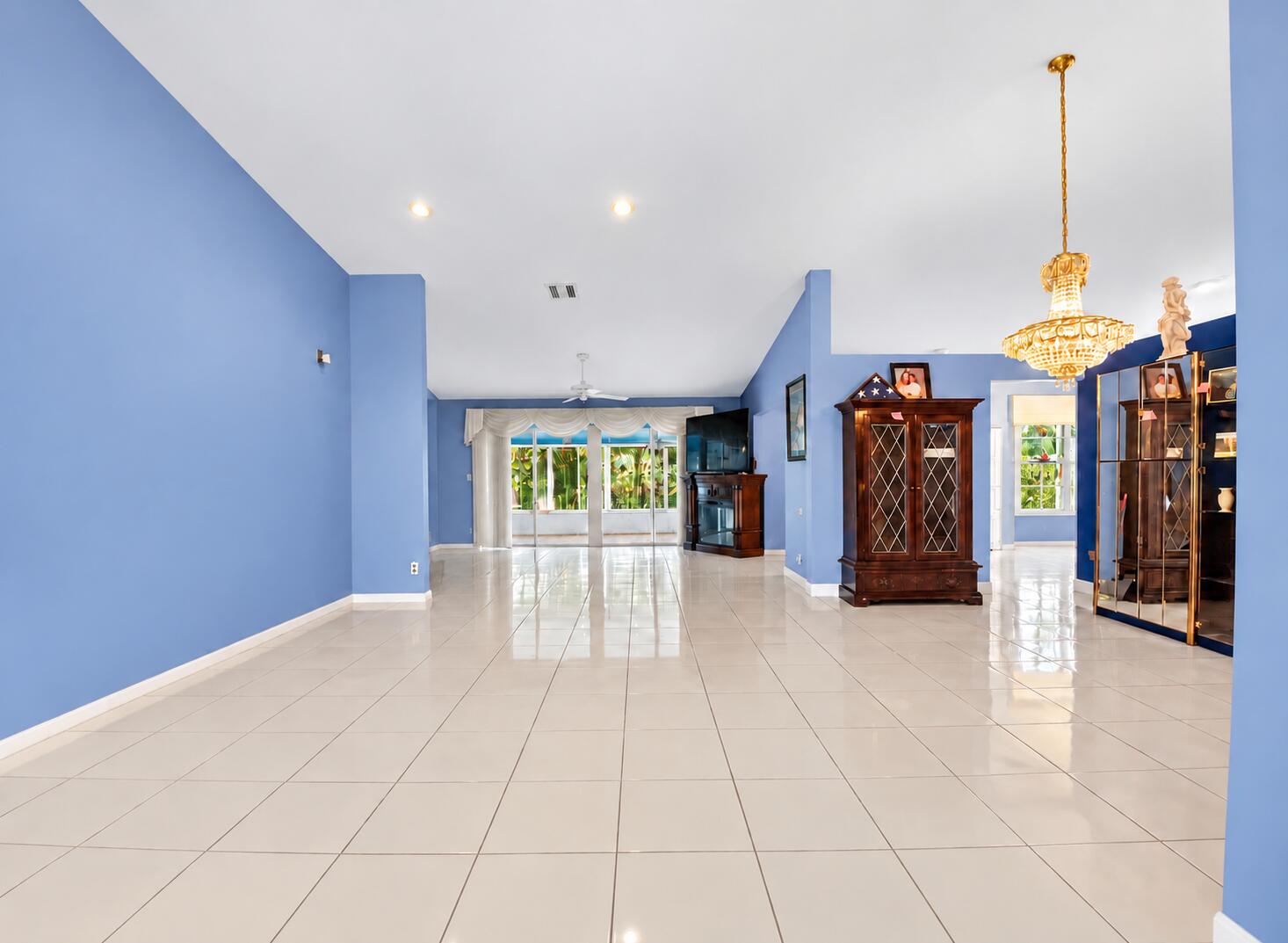 8261 LAKE CYPRESS Road
