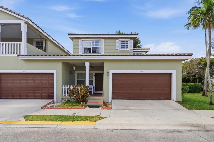 Corner Townhouse In Cinnamon Crossing 4 Beds/2.5 Baths, 2 Car Garage with Bonus Room Downstairs, Travertine Marble Downstairs & Wood Floors, Private Screen Patio W/ Chicago Brick Pavers, Large Eat-In Kitchen W/ Bar Area & Stainless-Steel Appliances. Master Suite With Marble Bathroom & Large Walk-In Closet. Low Hoa Fees! Walk To A+ Schools (Stoneman Douglas Hs).