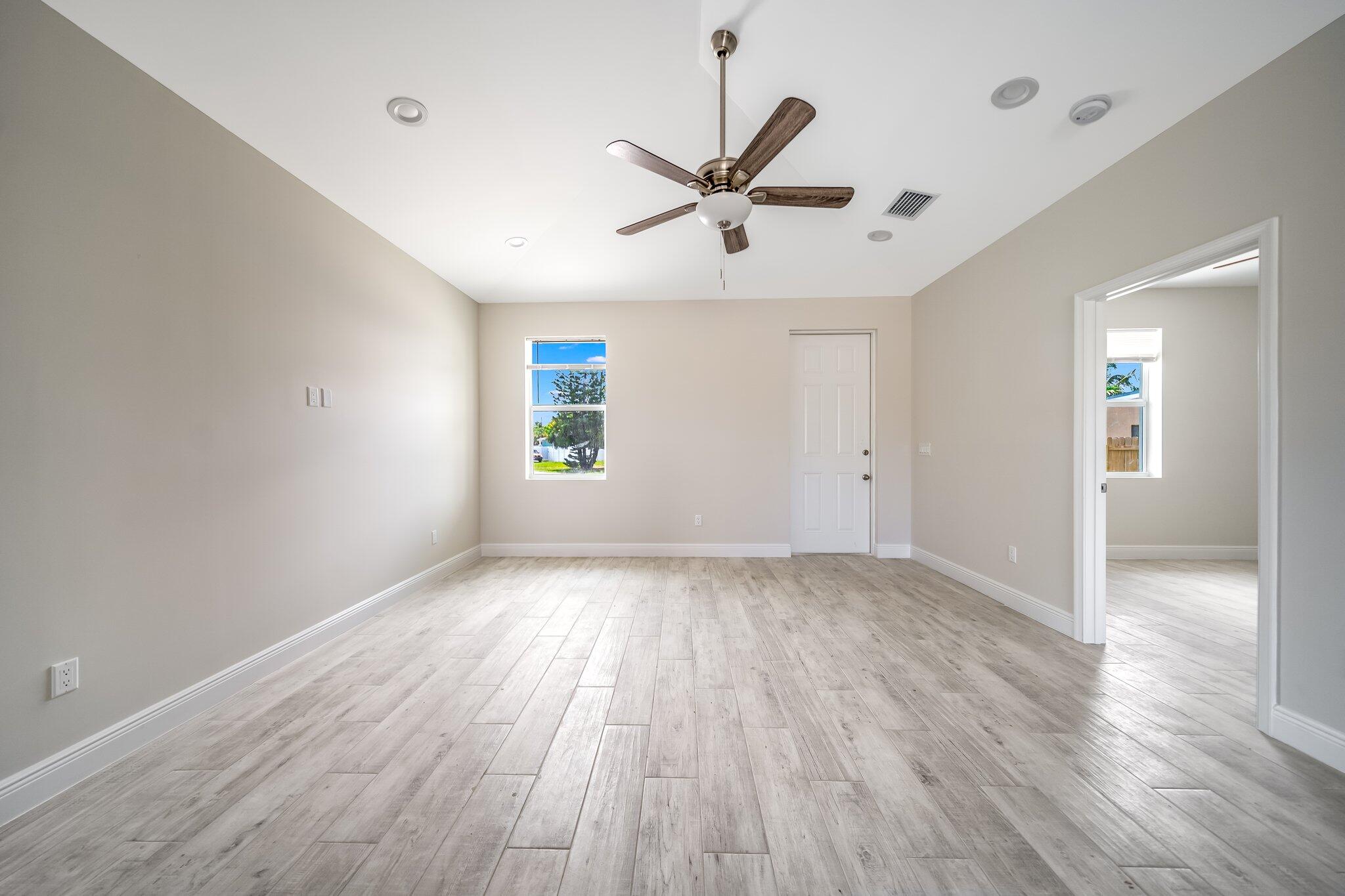 FONTAINE SUBDIVISION - Residential Lease