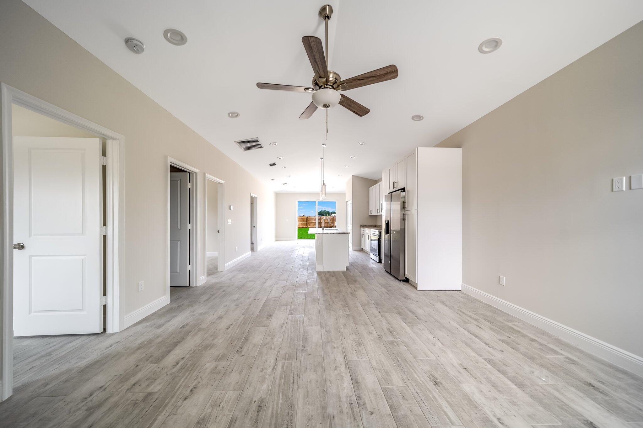 FONTAINE SUBDIVISION - Residential Lease