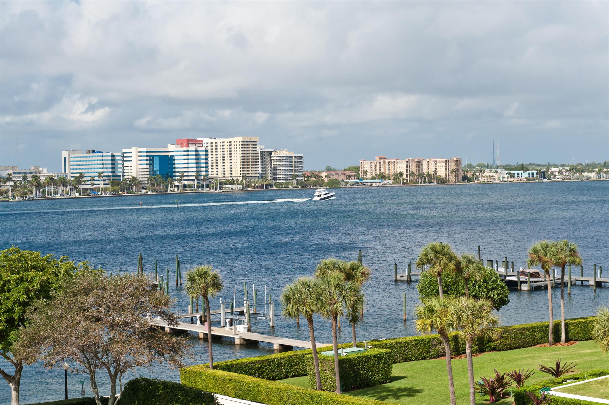 Wonderful rental opportunity at the sought after In-Town PB Biltmore. Spacious 2 bedroom, 2 bath boasting Direct Intracoastal views. Pristine and move-in ready with a flexible 3rd sleeping/ office alcove and abundant storage. Amenities include 24/7 security, doorman, valet parking, resort-like pool, tennis, on-site marina, lake trail access and private beach club with shuttle service at your convenience. Nearby dining, upscale shopping and cultural activities. Pets permitted.