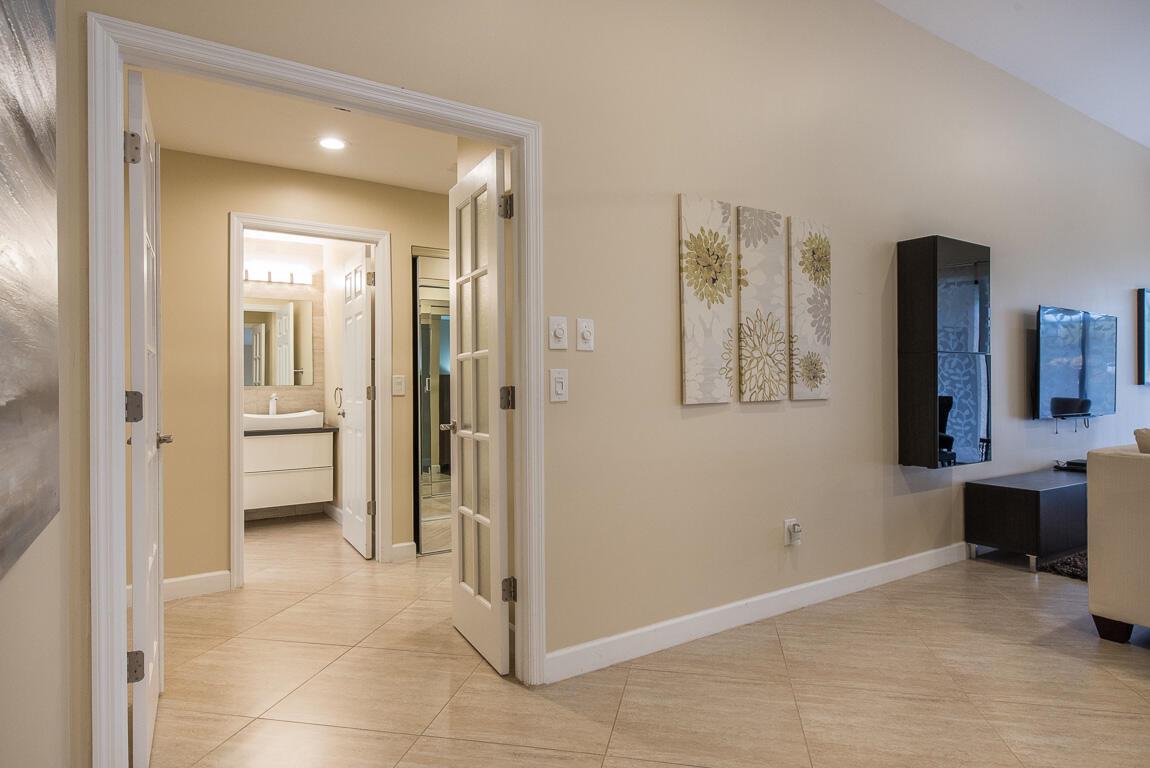 BOCA WOODS COUNTRY CLUB 4 - Residential Lease