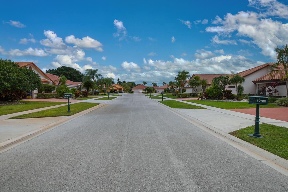 BOCA WOODS COUNTRY CLUB 4 - Residential Lease