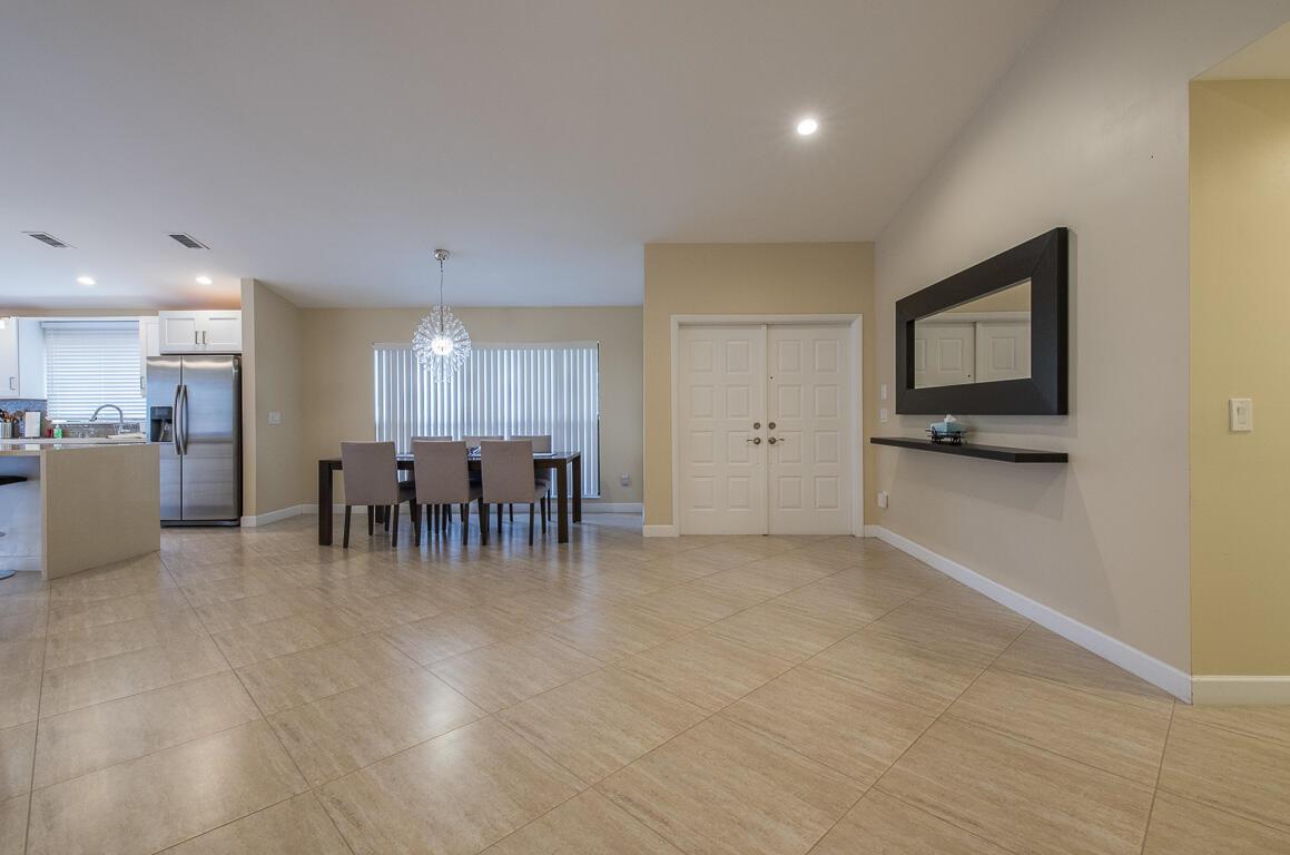 BOCA WOODS COUNTRY CLUB 4 - Residential Lease