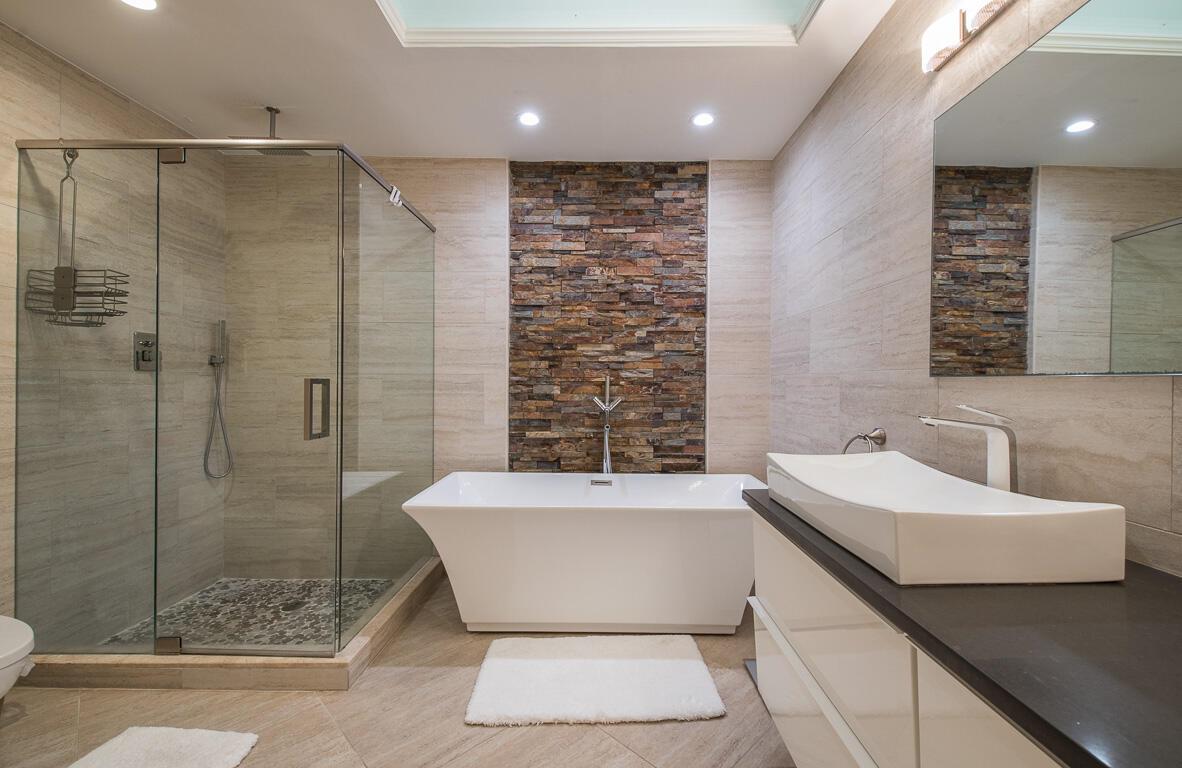 BOCA WOODS COUNTRY CLUB 4 - Residential Lease