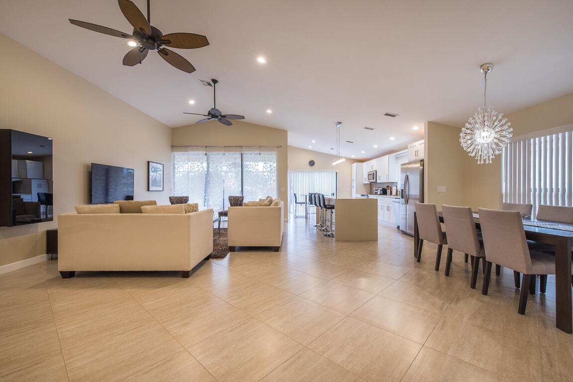 BOCA WOODS COUNTRY CLUB 4 - Residential Lease