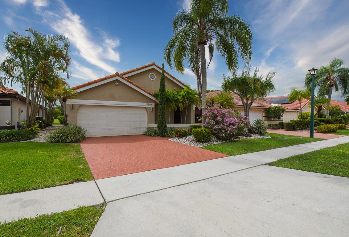 BOCA WOODS COUNTRY CLUB 4 - Residential Lease
