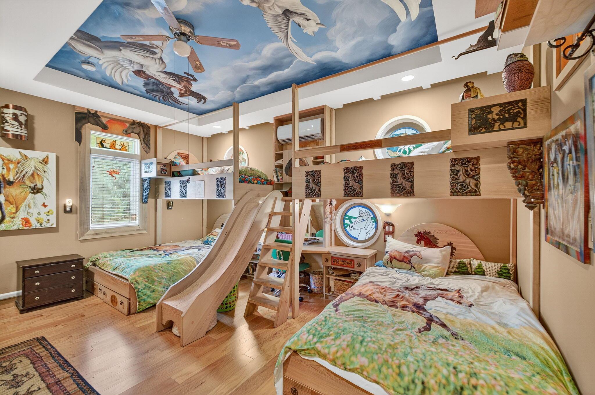 SUN AND SURF CLUB COMMUNI - Residential