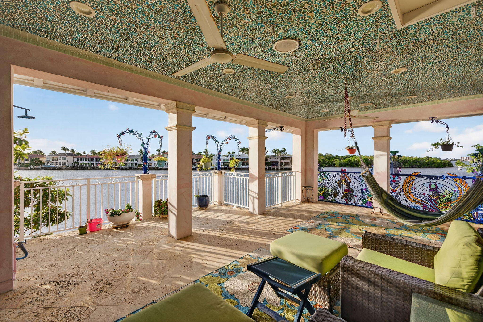 SUN AND SURF CLUB COMMUNITY - Residential