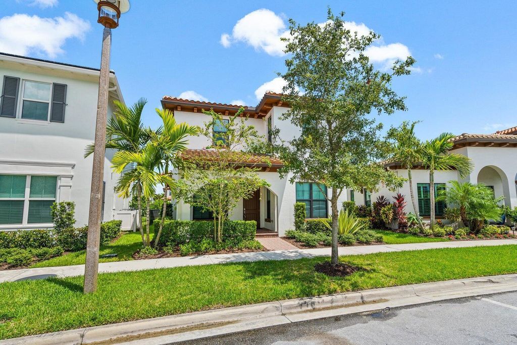 Photo of 13644 Dumont Road, Palm Beach Gardens, FL 33418 (MLS # R11090762)