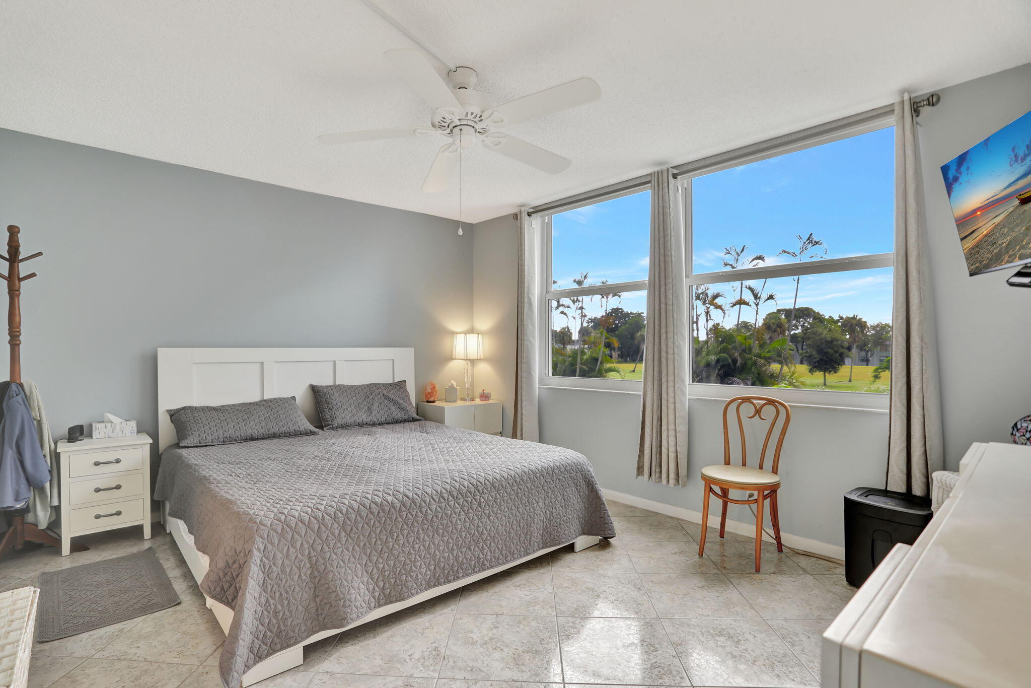 PALM SPRINGS 2 - Residential