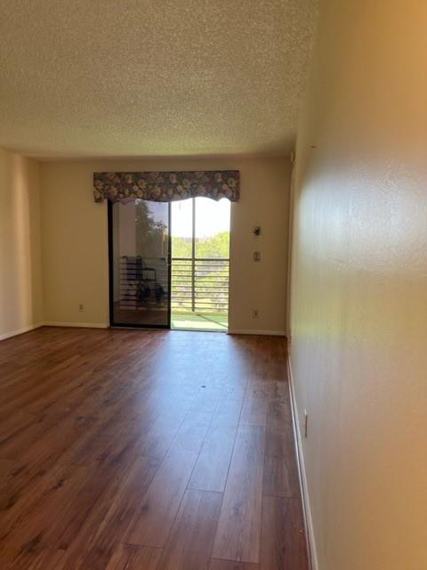 SUNRISE LAKES PHASE 4 - Residential