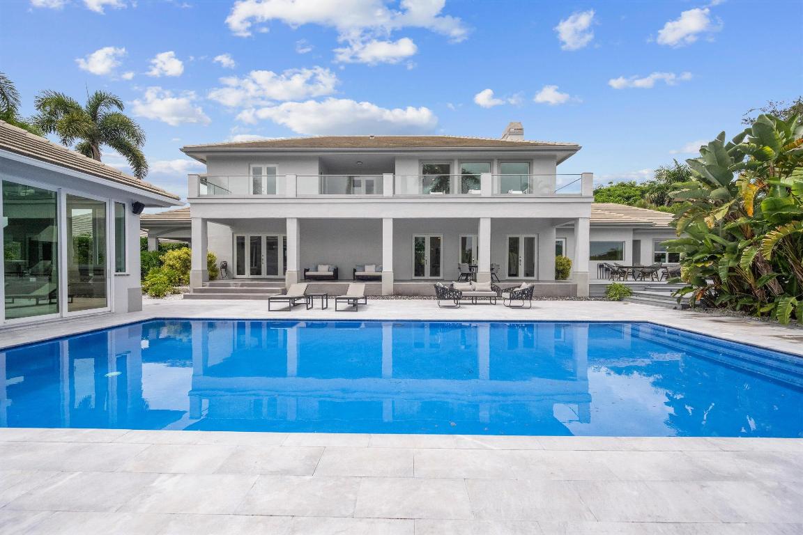 WELLINGTON AERO CLUB OF THE LANDINGS AT WELLINGTON - Residential