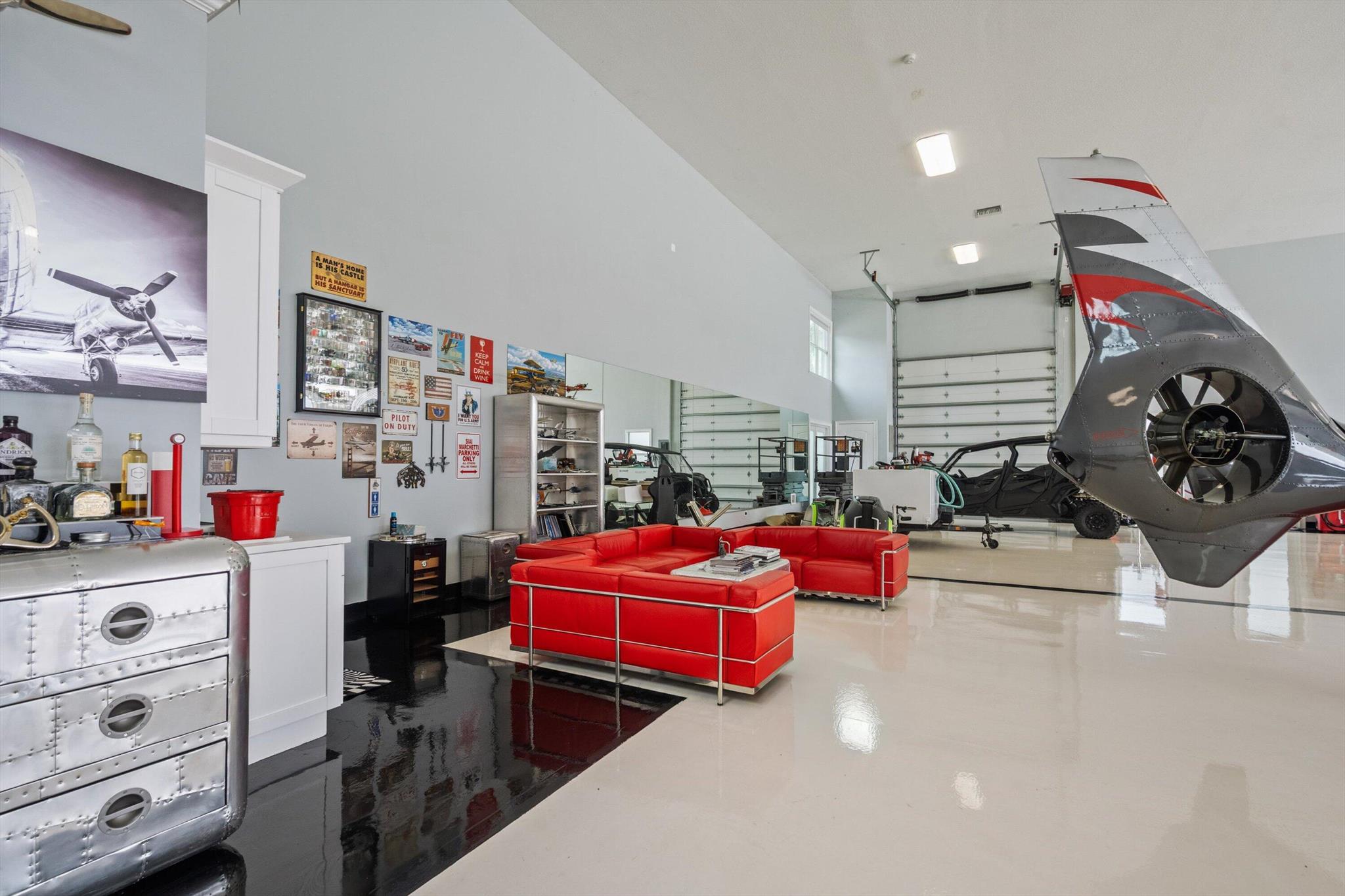 WELLINGTON AERO CLUB OF T - Residential