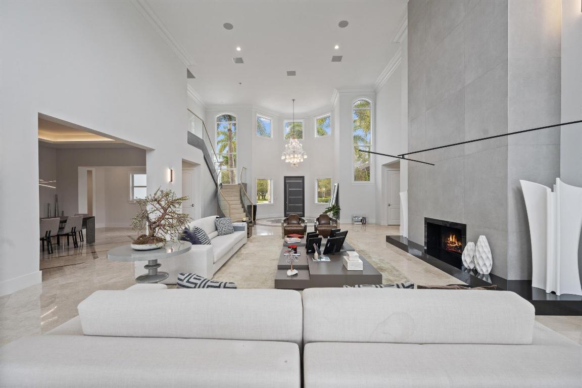 WELLINGTON AERO CLUB OF THE LANDINGS AT WELLINGTON - Residential