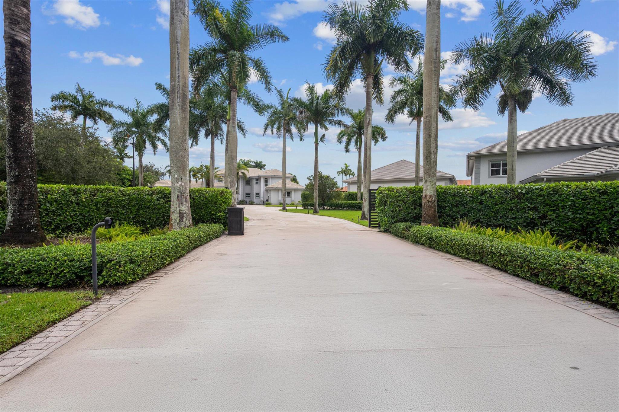 WELLINGTON AERO CLUB OF T - Residential