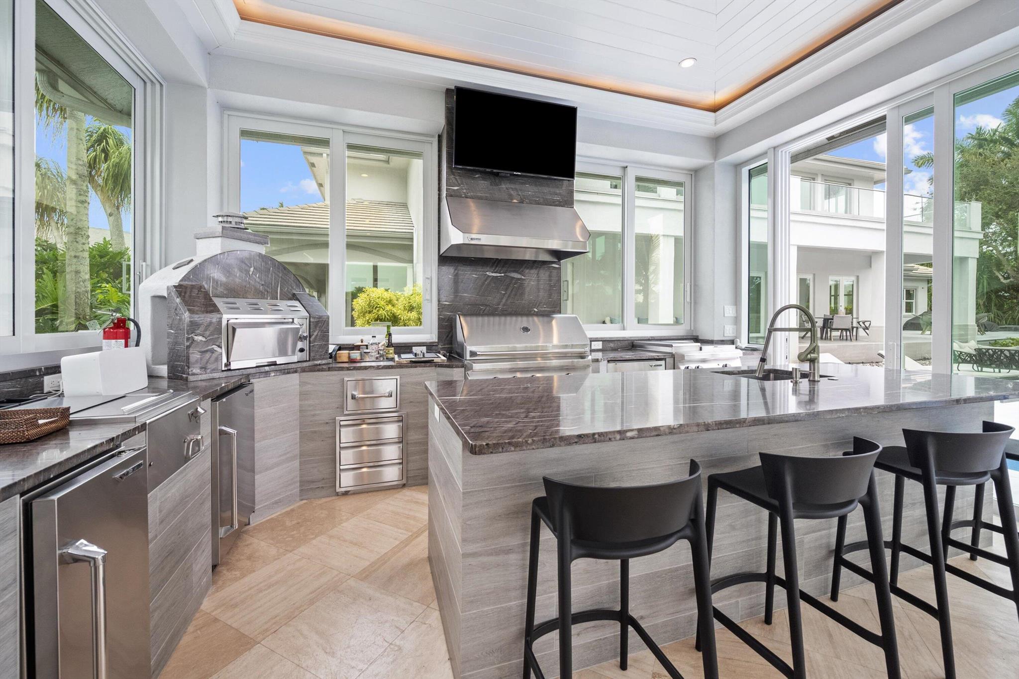 WELLINGTON AERO CLUB OF T - Residential