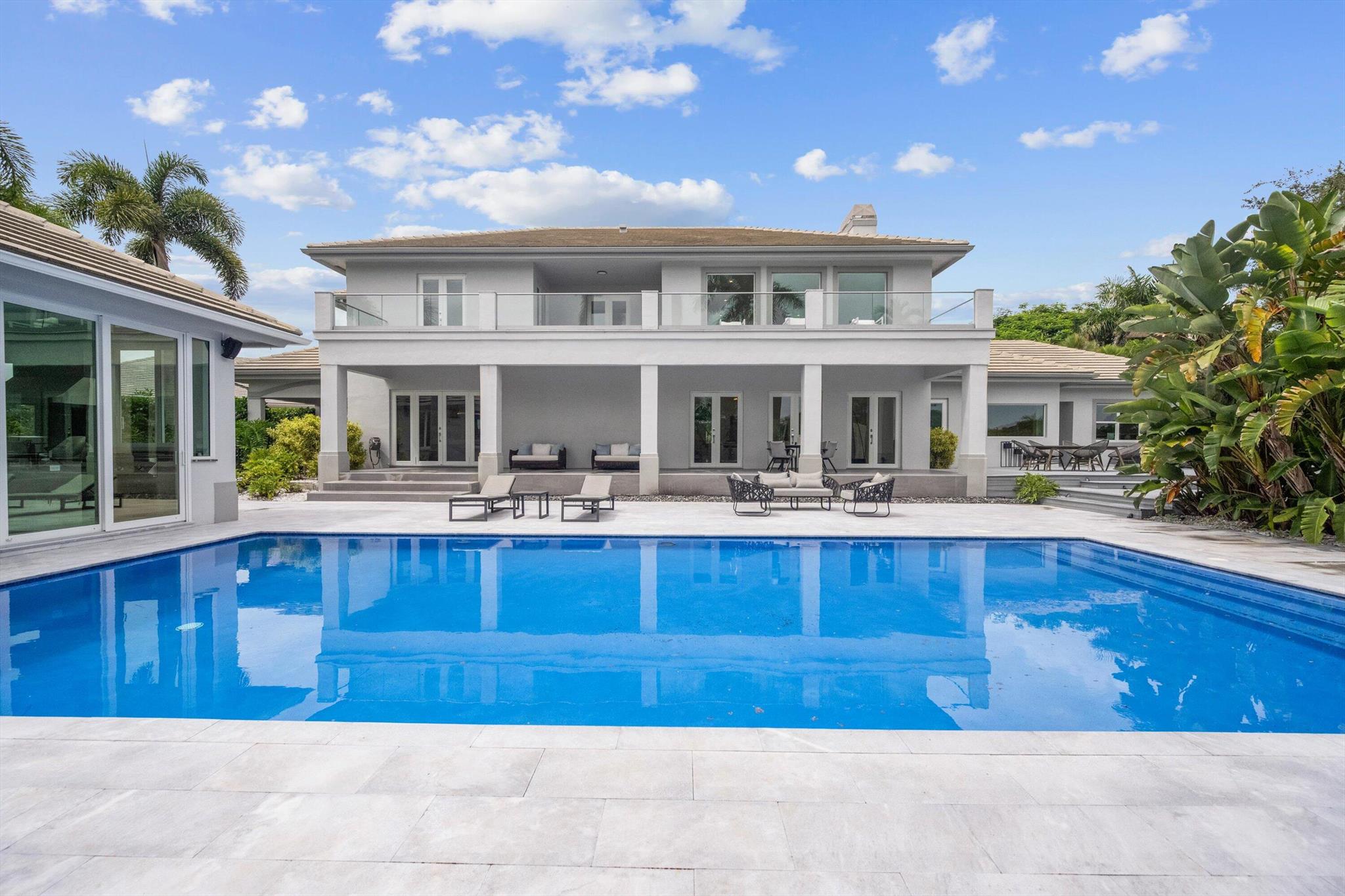 WELLINGTON AERO CLUB OF T - Residential