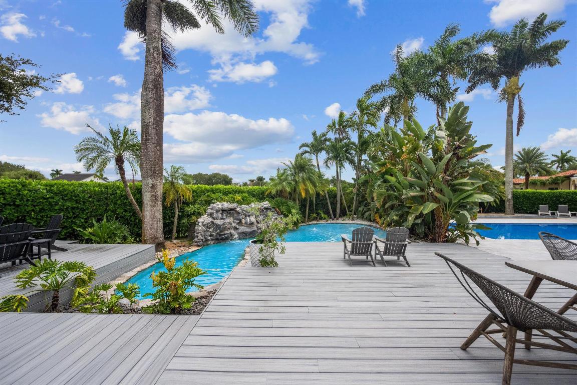 WELLINGTON AERO CLUB OF THE LANDINGS AT WELLINGTON - Residential