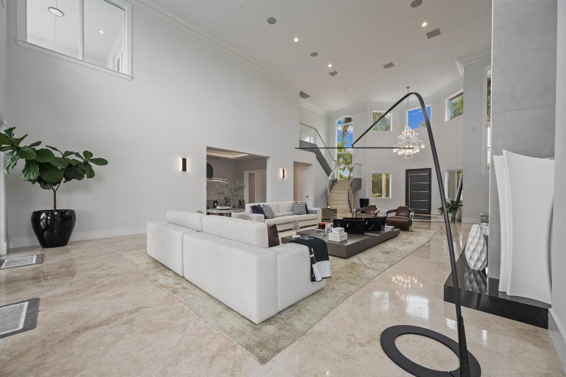 WELLINGTON AERO CLUB OF THE LANDINGS AT WELLINGTON - Residential