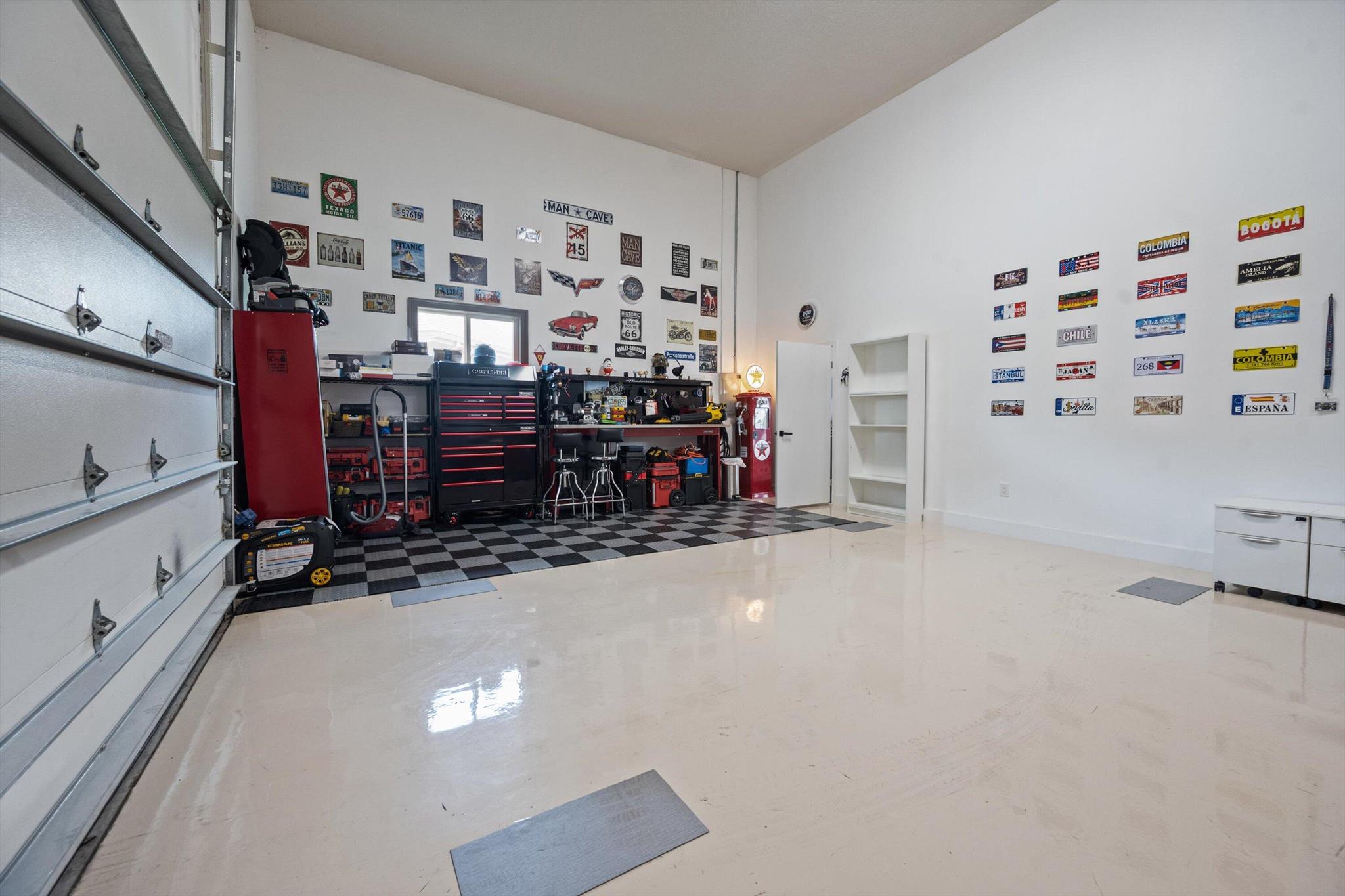 WELLINGTON AERO CLUB OF T - Residential