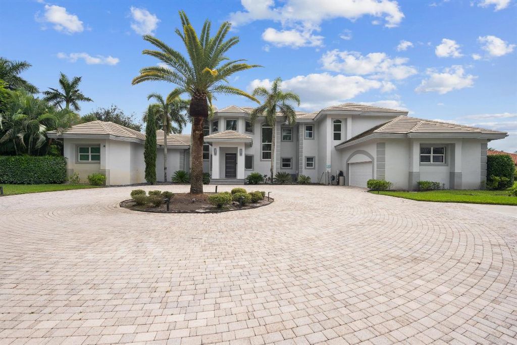 Photo of 15850 Britten Lane, Wellington, FL 33414 (MLS # R11136975)