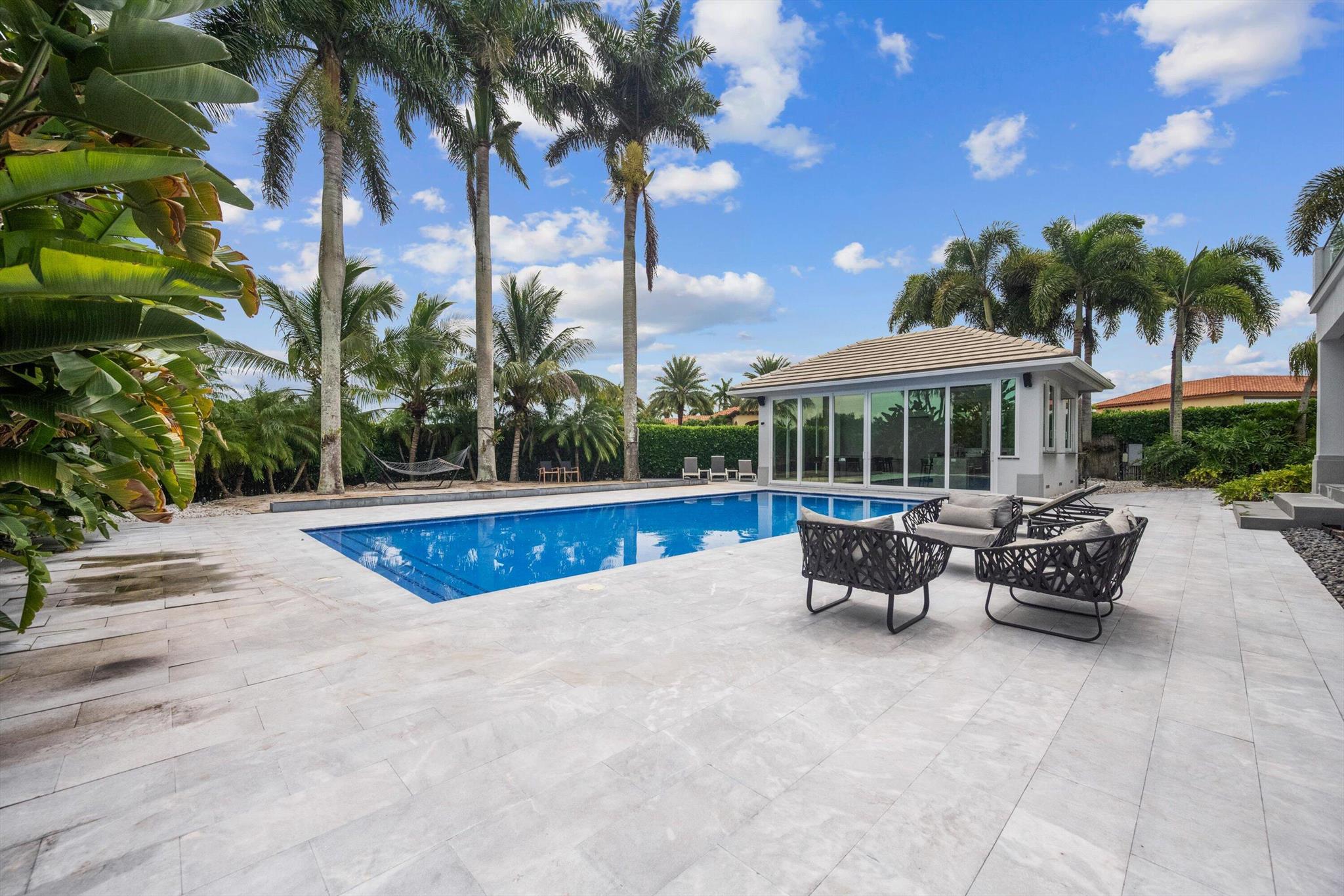 WELLINGTON AERO CLUB OF T - Residential