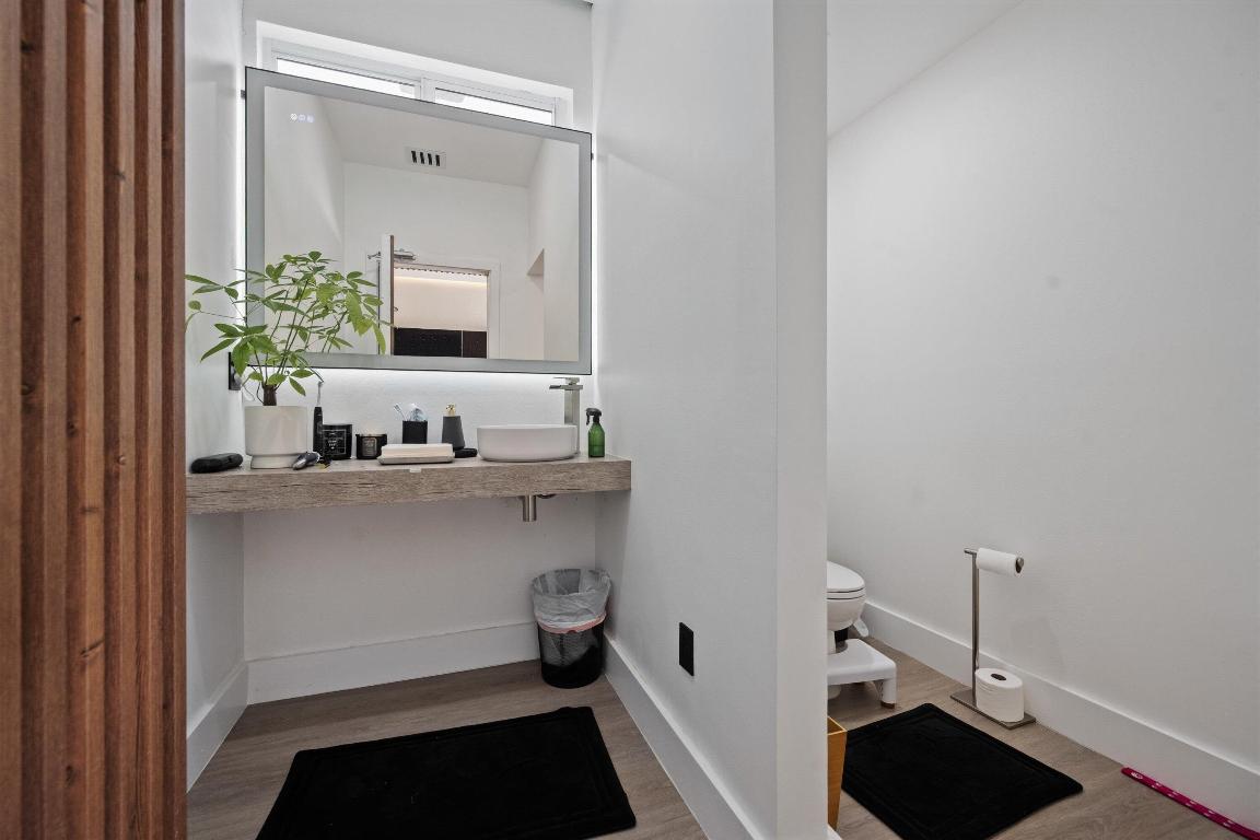 WELLINGTON AERO CLUB OF THE LANDINGS AT WELLINGTON - Residential