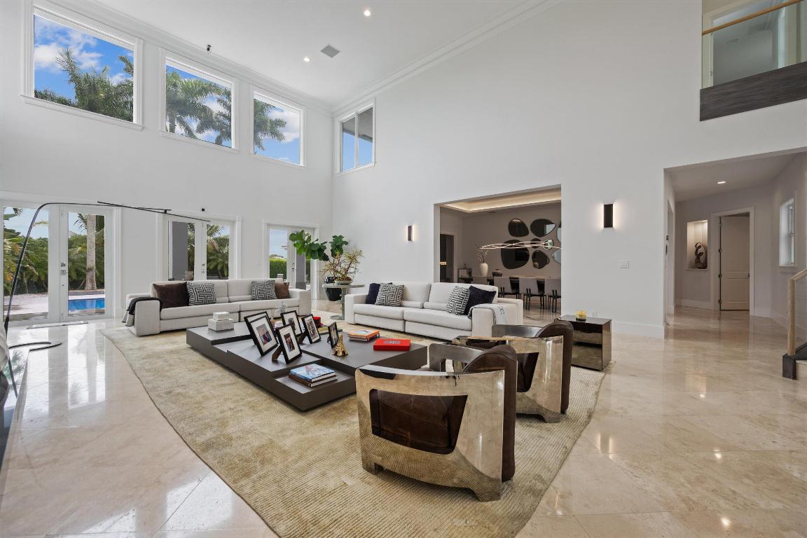 WELLINGTON AERO CLUB OF THE LANDINGS AT WELLINGTON - Residential