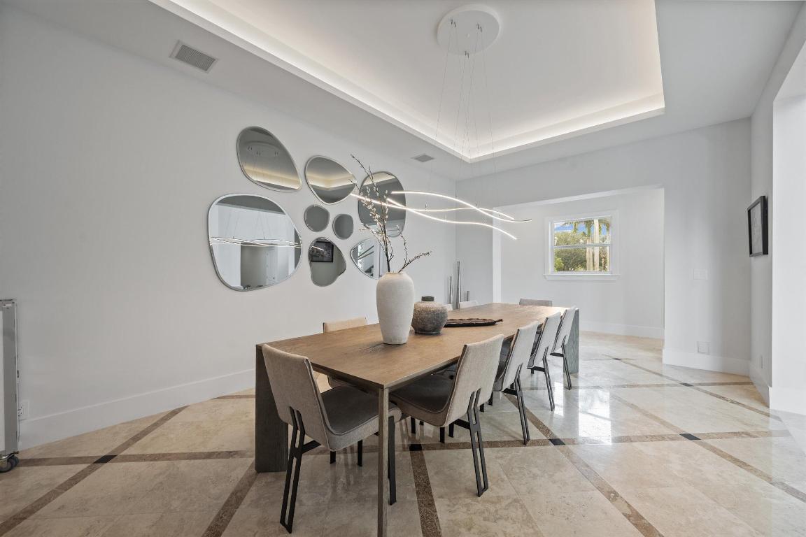 WELLINGTON AERO CLUB OF THE LANDINGS AT WELLINGTON - Residential