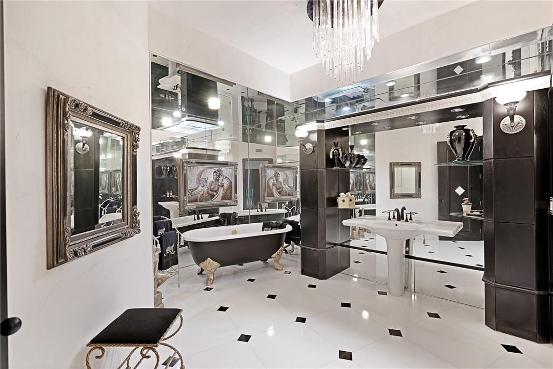 MIZNER GRAND - Residential