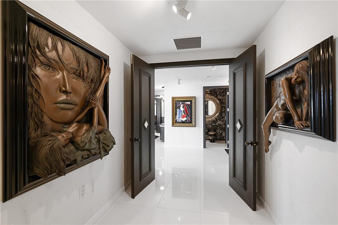 MIZNER GRAND - Residential