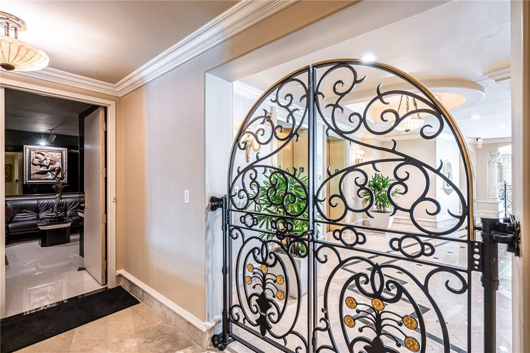 MIZNER GRAND - Residential