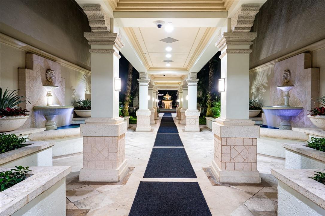 MIZNER GRAND - Residential