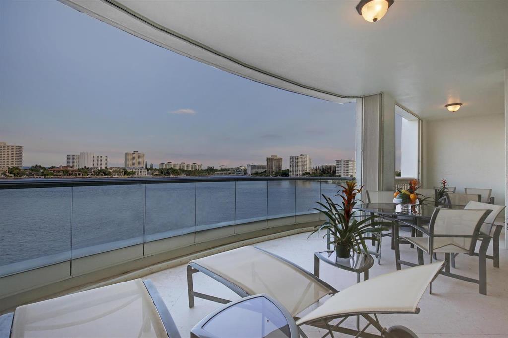 MIZNER GRAND - Residential