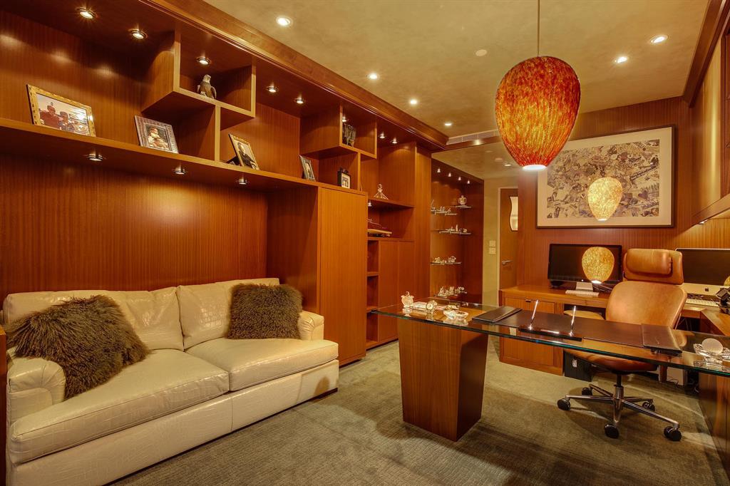 MIZNER GRAND - Residential