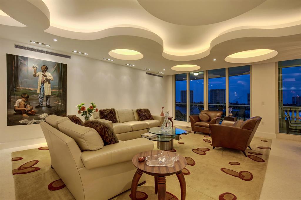 MIZNER GRAND - Residential