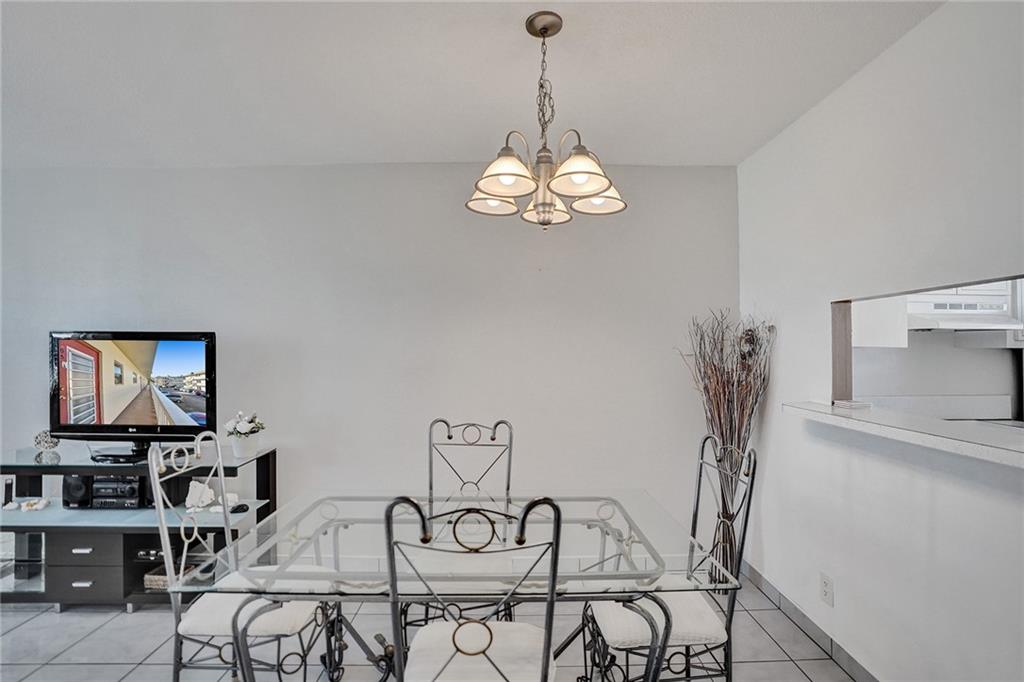 Lauderhill East Eton - Residential