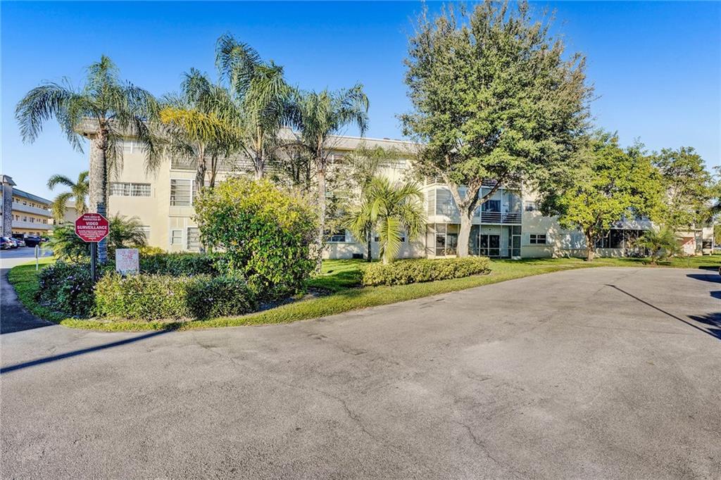 Lauderhill East Eton - Residential