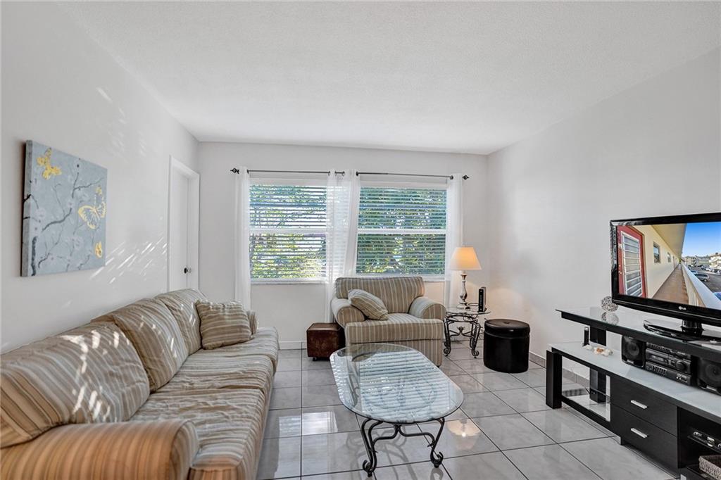 Lauderhill East Eton - Residential