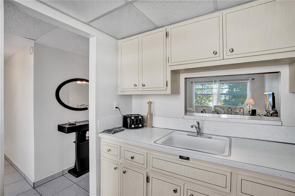 Lauderhill East Eton - Residential
