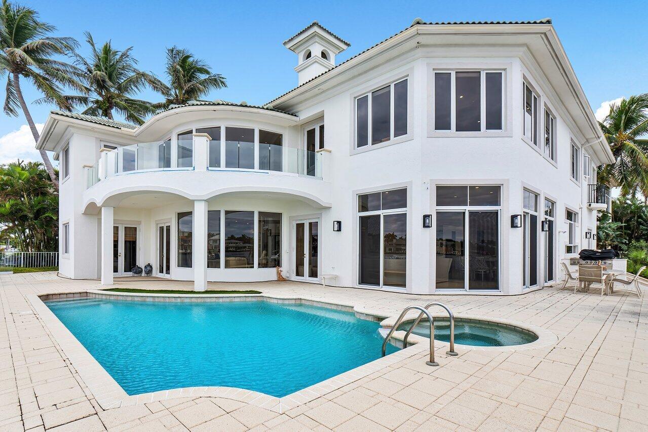 RIO DEL REY SHORES - Residential