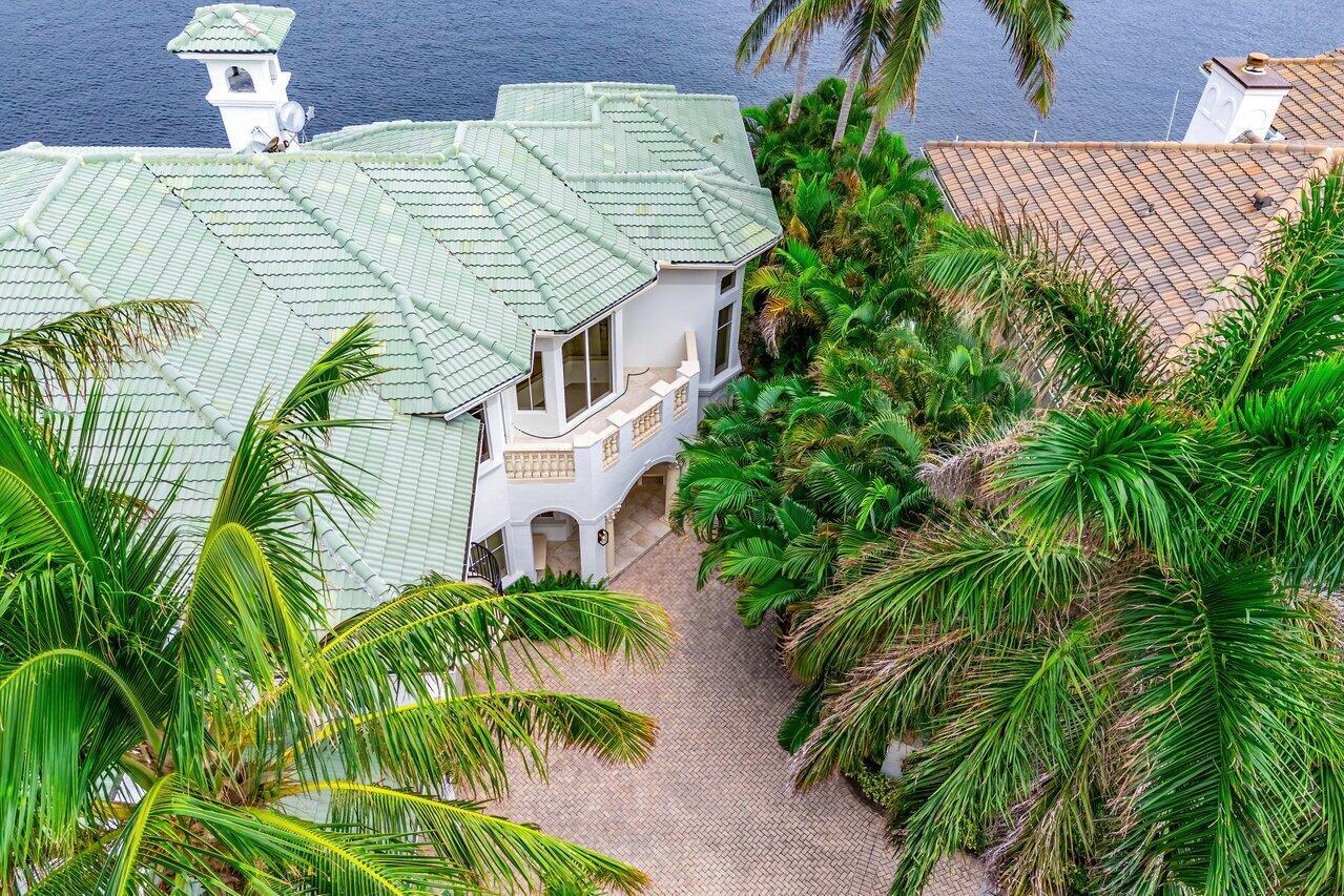 RIO DEL REY SHORES - Residential