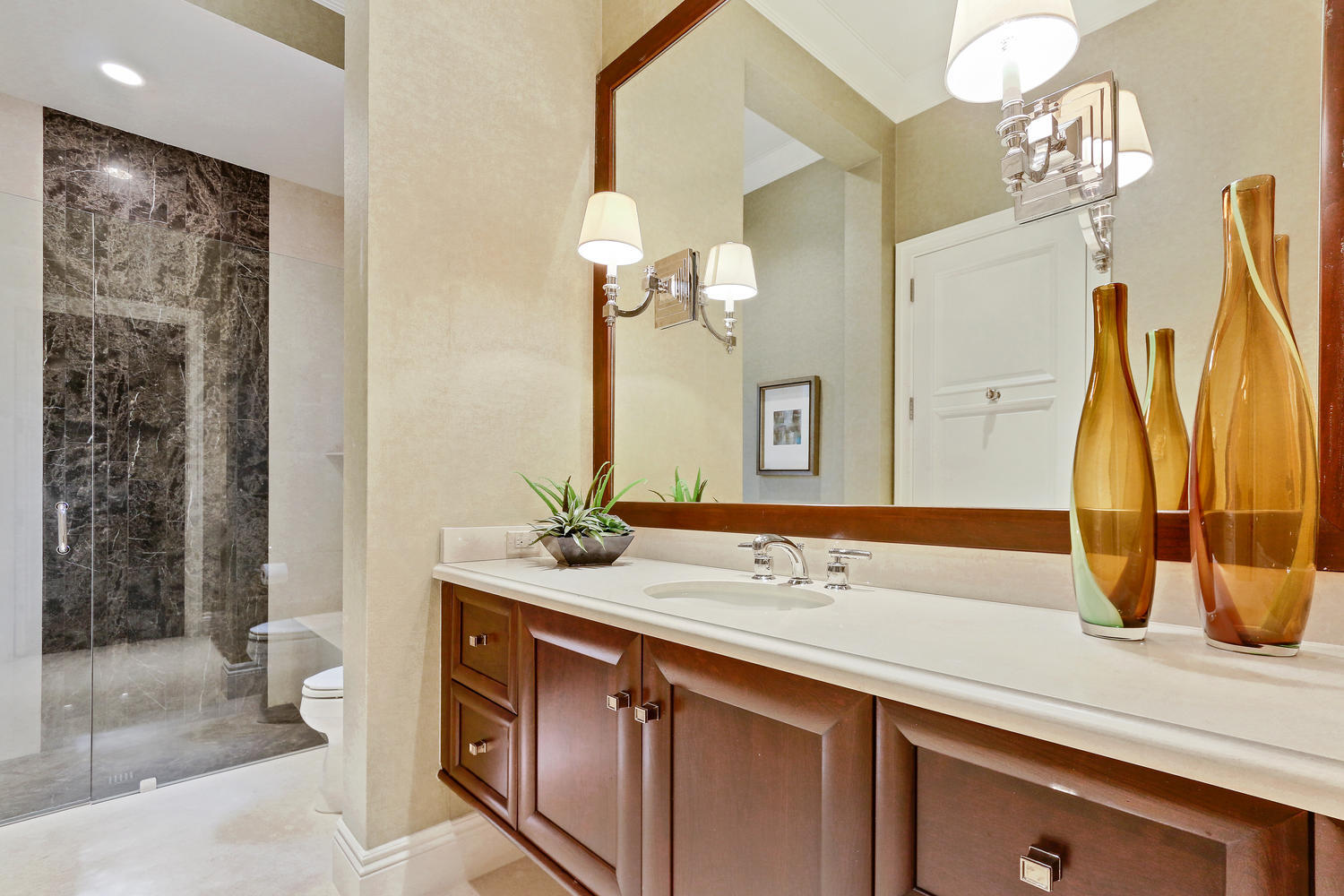 OLD PALM 4 - Residential