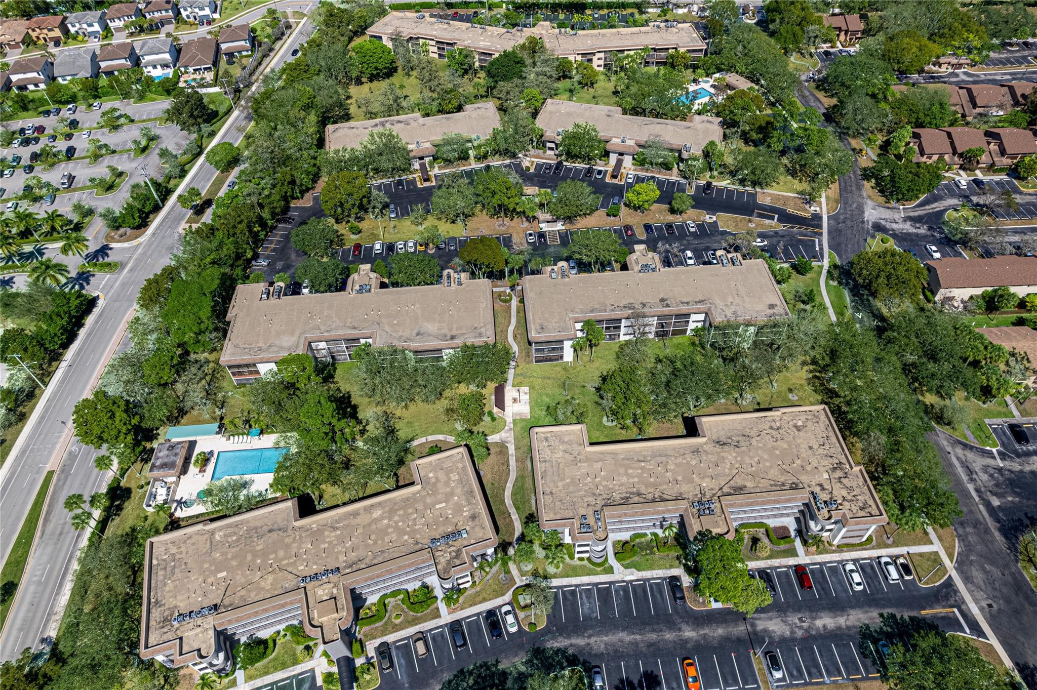 Bpnaire at Woodmont - Residential